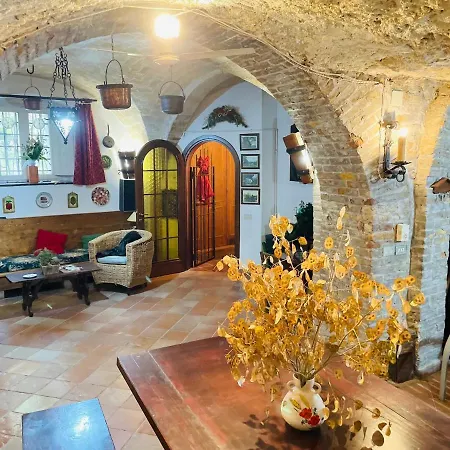 A Place To Be! ~ Pettorano Sul Gizio ~ Casa Indipendente Петторано-суль-Джицио